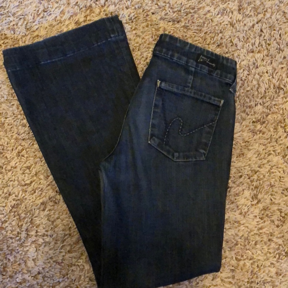 NICELY  BROKEN IN.  COMFORTABLE AND SOFT